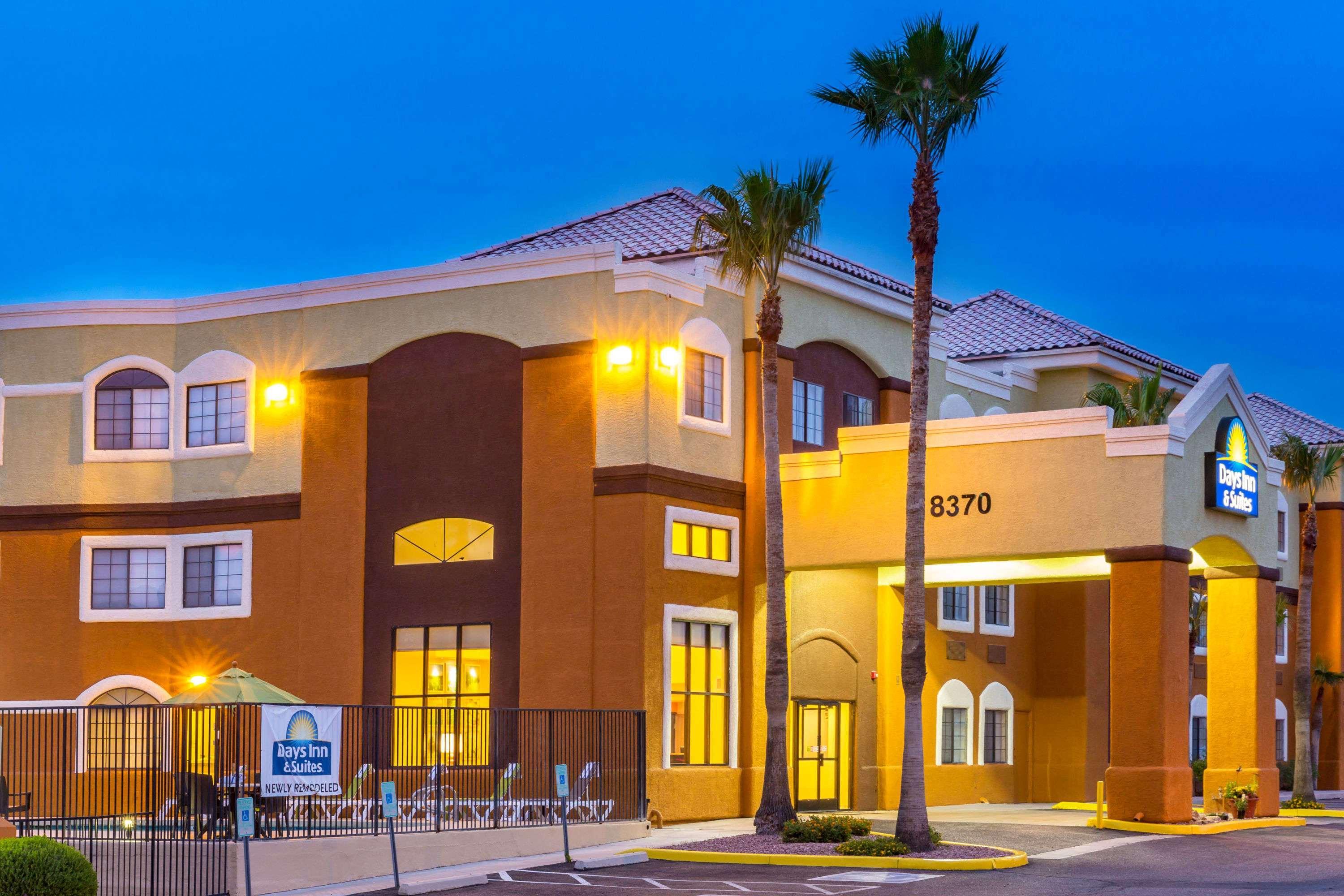 Days Inn & Suites By Wyndham Tucson/Marana Exterior foto